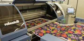 Epson представляет новый центр текстильных принтеров