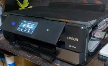 Epson совершенствует 6-цветную палитру цветов