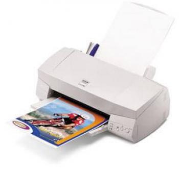 Цветной принтер Epson Stylus Color 740 с ПЗК и чернилами Цветной принтер Epson Stylus Color 740 с ПЗК и чернилами